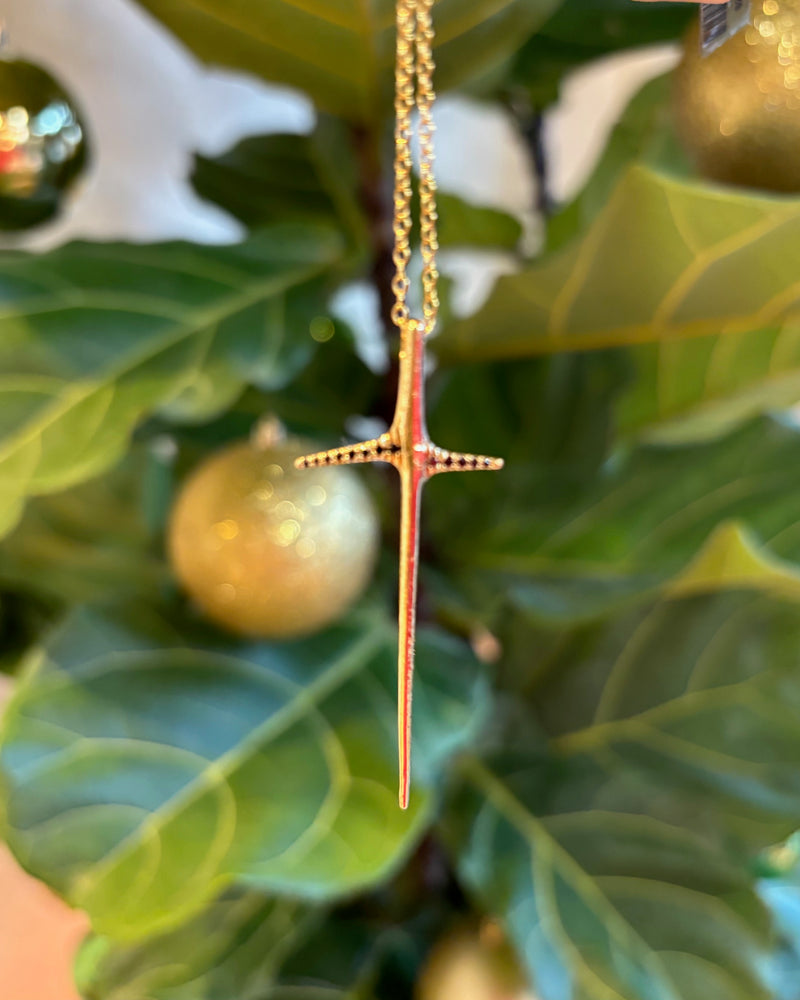 Black Diamond Thorn Necklace