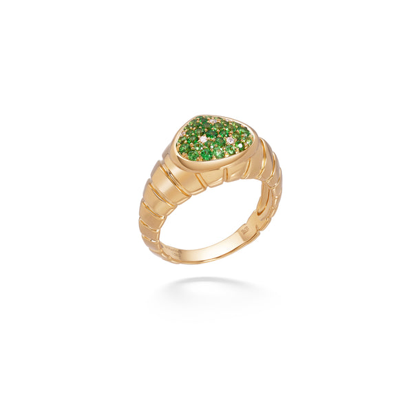 Timo Pave Diamond and Tsavorite Ring