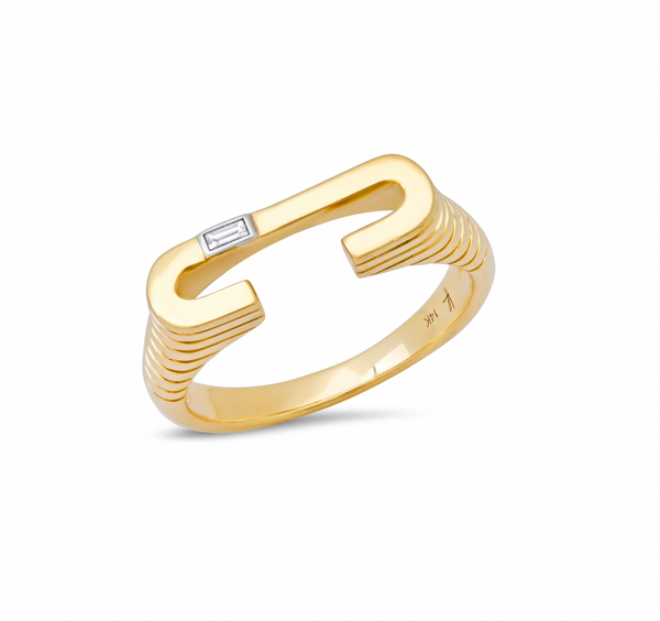 Ribbed Ring Initial "C"
